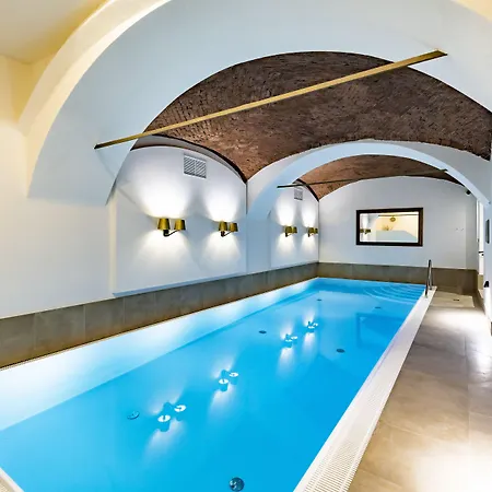 Szálloda Parkhotel - Traditional Luxury