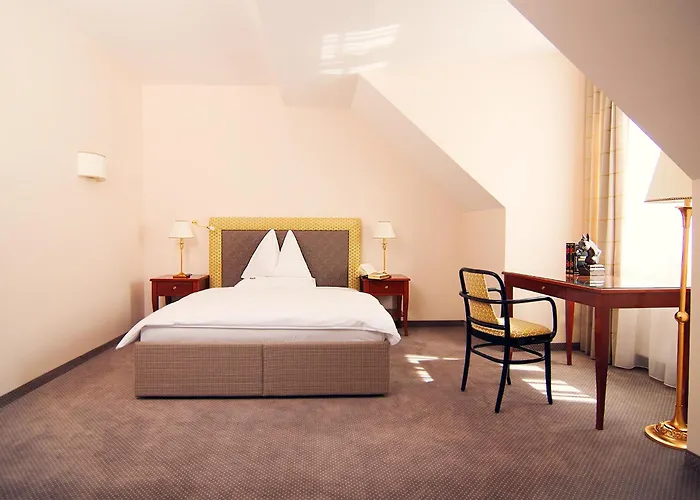 Parkhotel - Traditional Luxury Hotell Graz