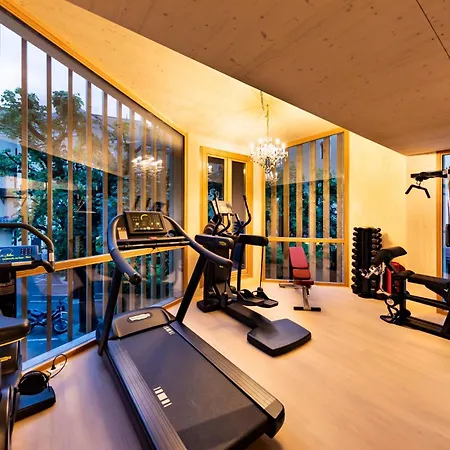 Parkhotel - Traditional Luxury 4* Graz