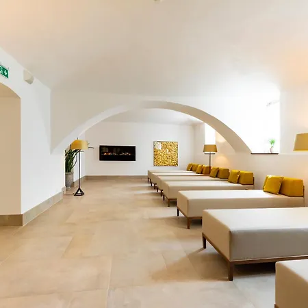 Parkhotel - Traditional Luxury