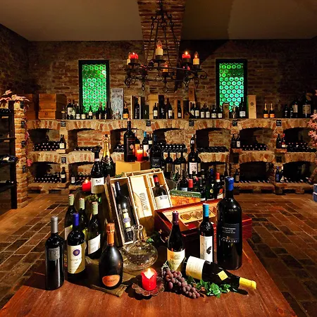 Parkhotel - Traditional Luxury فندق