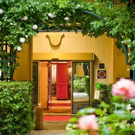 Parkhotel - Traditional Luxury Hotel 4*