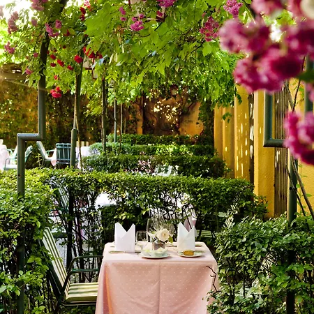 Parkhotel - Traditional Luxury Hotel 4*