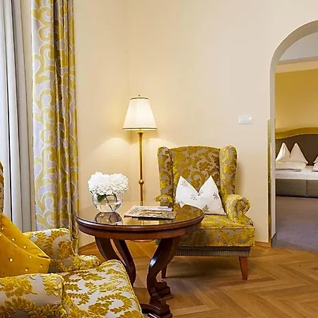 Parkhotel - Traditional Luxury Graz