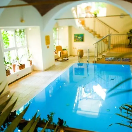 Parkhotel - Traditional Luxury Hotel Graz