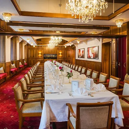 Parkhotel - Traditional Luxury 4* Graz