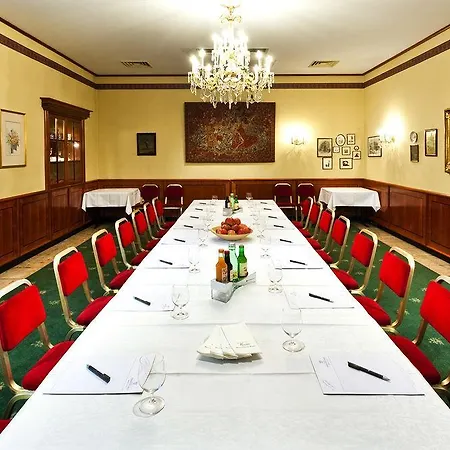 Parkhotel - Traditional Luxury Hotel Graz
