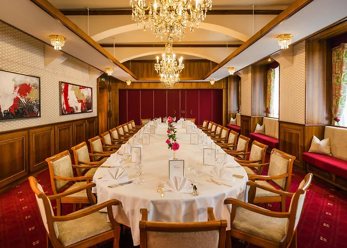 Hotel Parkhotel - Traditional Luxury 4*