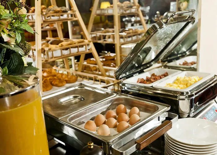 Parkhotel - Traditional Luxury Hotel