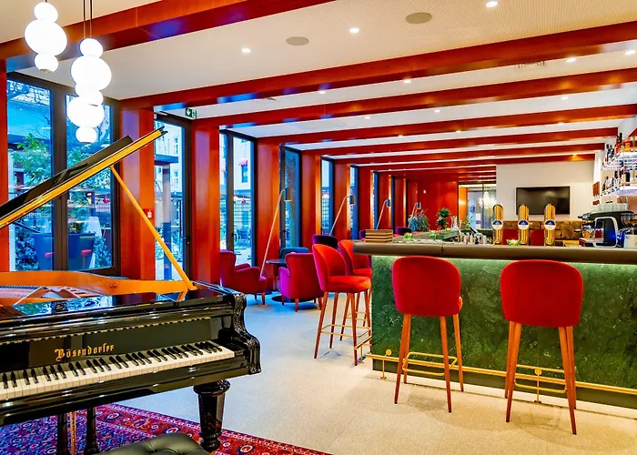 Parkhotel - Traditional Luxury 4*